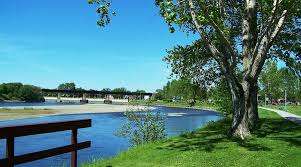 Parc rue Monseigneur Langis – Bild 2