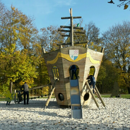 Spielplatz Kiessee-Schiff – Bild 1