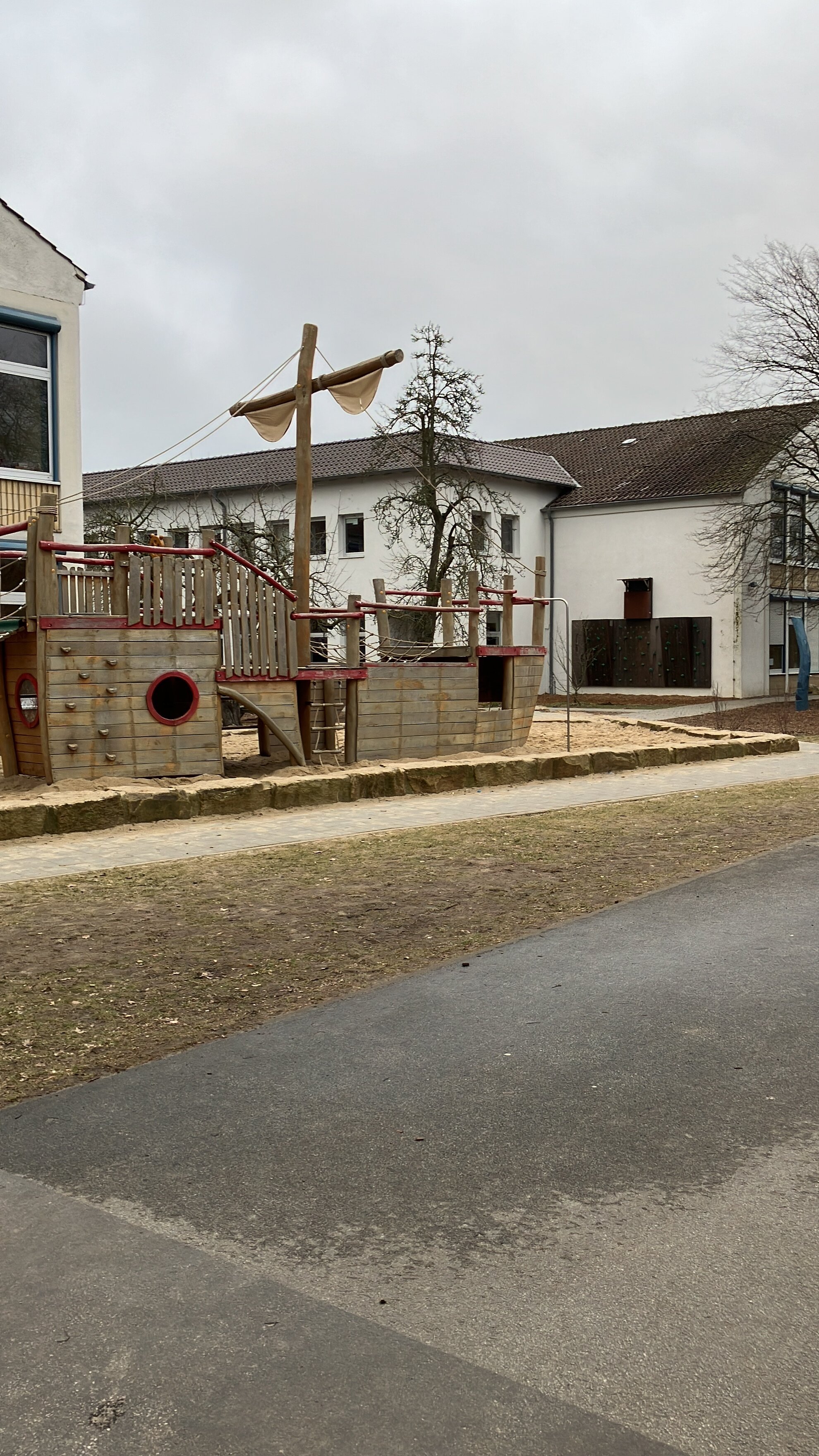 Spielplatz Uhlandweg – Bild 5