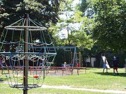 Place de jeux du Risoux – Bild 2