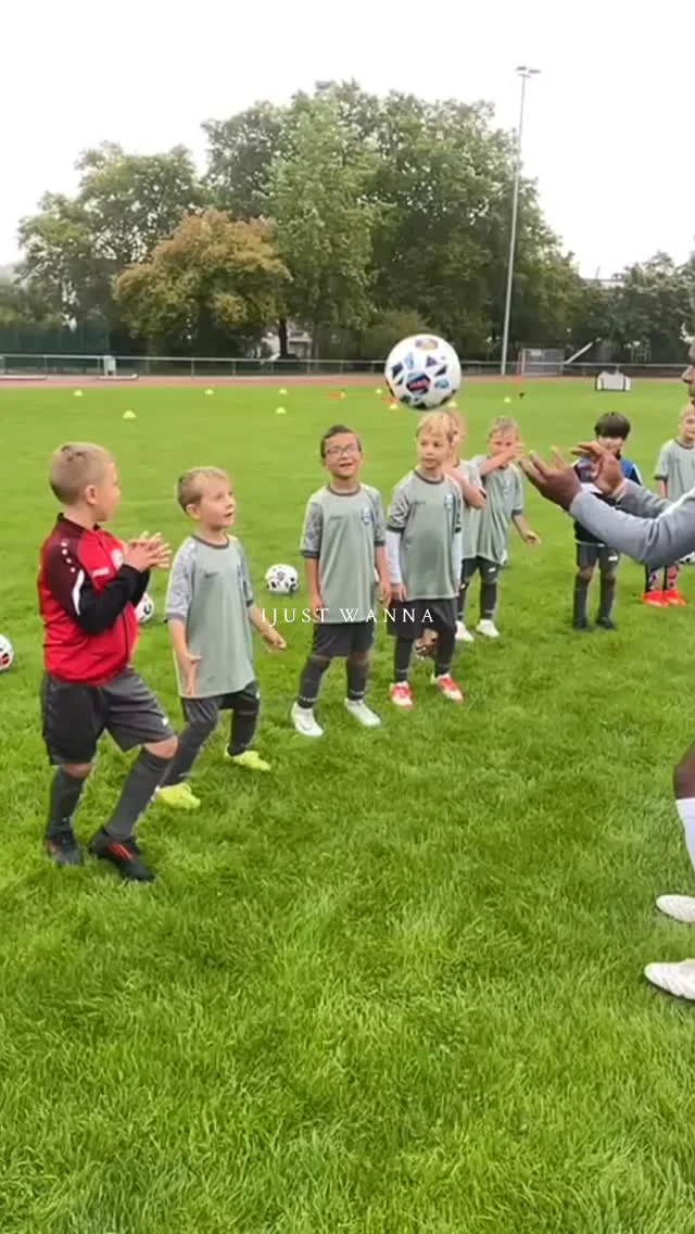 Chiquinhos Fussballakademie – Bild 3