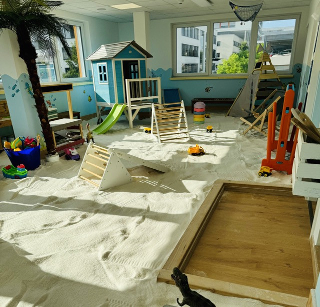 BabyBeach / Eltern-Kind-Café – Bild 1