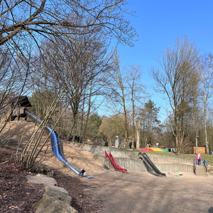 Spielplatz im Tierpark Alsdorf – Bild 1
