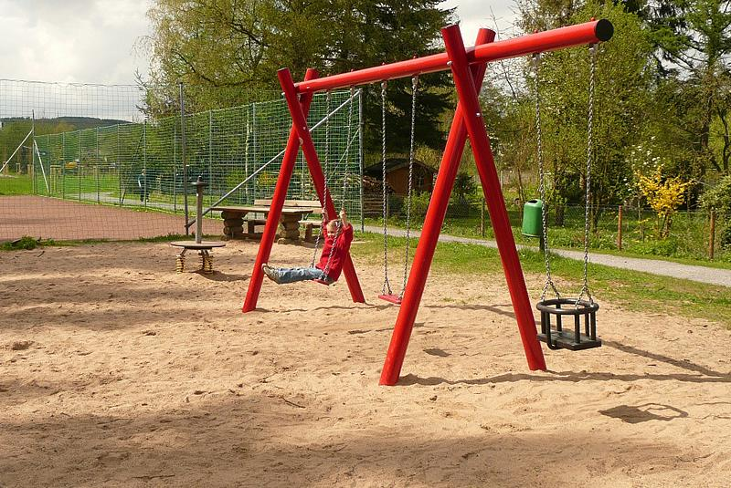 Spiel- und Bolzplatz Vorm Berge – Bild 1