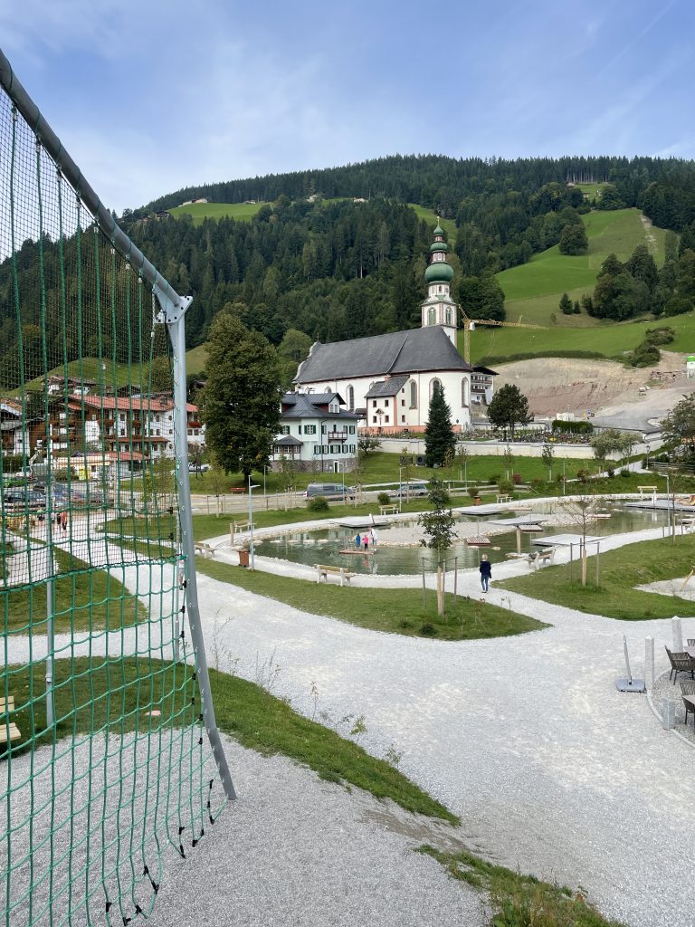 Spiel- und Bolzplatz Vorm Berge – Bild 5