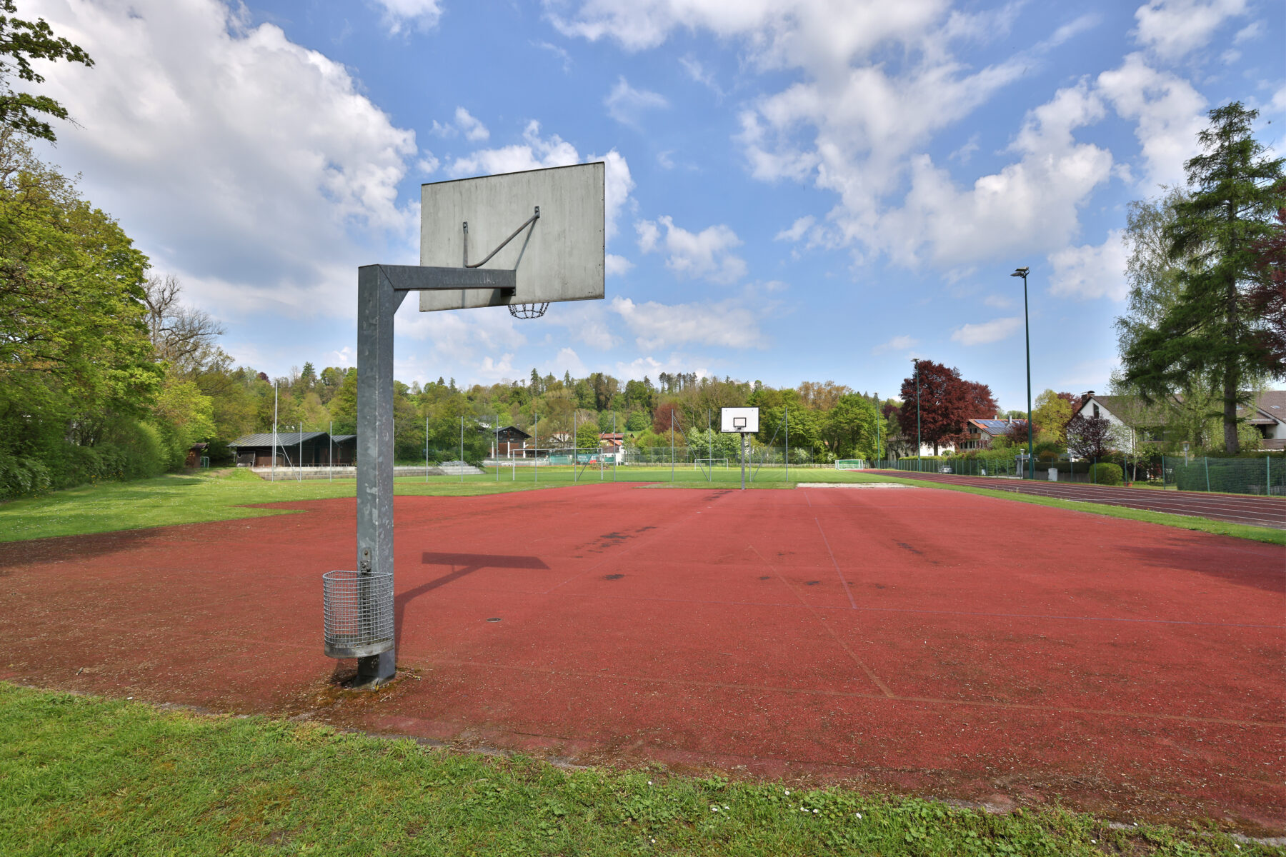Bolz- und Basketballplatz Speck – Bild 5
