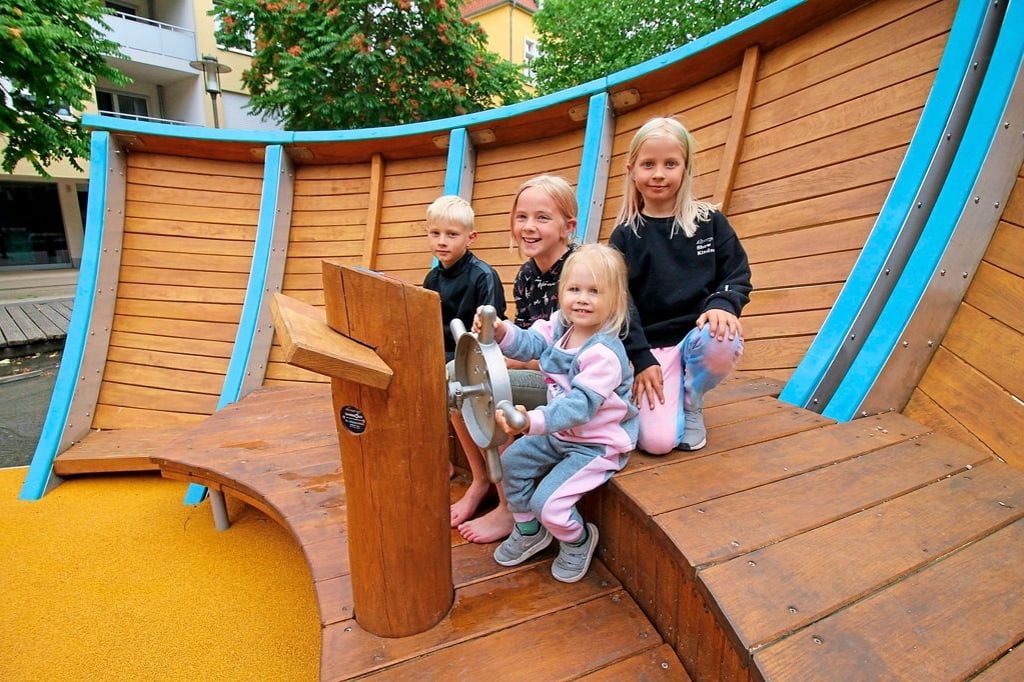 Spielschiff & Wasserspiel – Bild 3