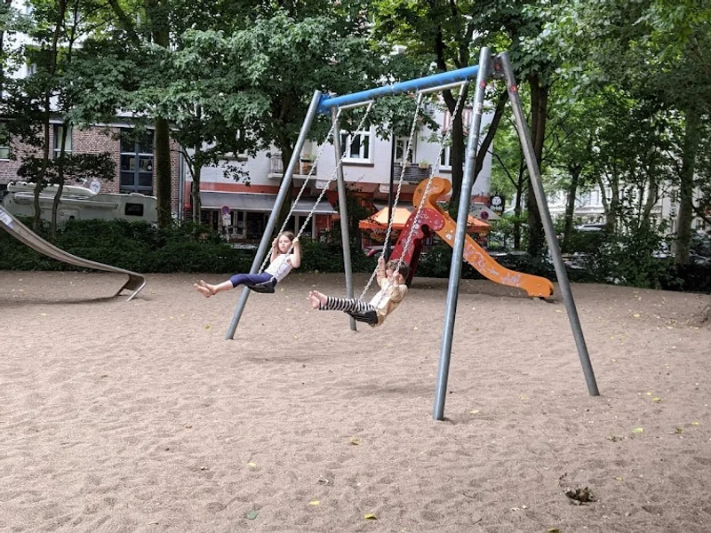 Spielplatz Paulinenplatz – Bild 3