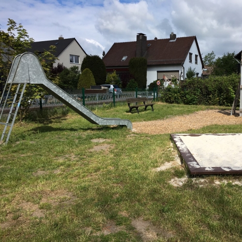 Spielplatz – Bild 1