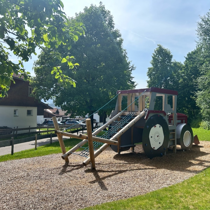Spielplatz – Bild 1